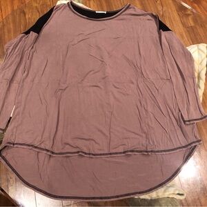 Lollipop Star Tan Brown & Black Colorblock High-Low Tunic Top